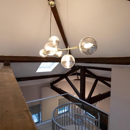 M1 City Centre 3 Bed 3 Bath Luxe Penthouse Manchester Bagian luar foto
