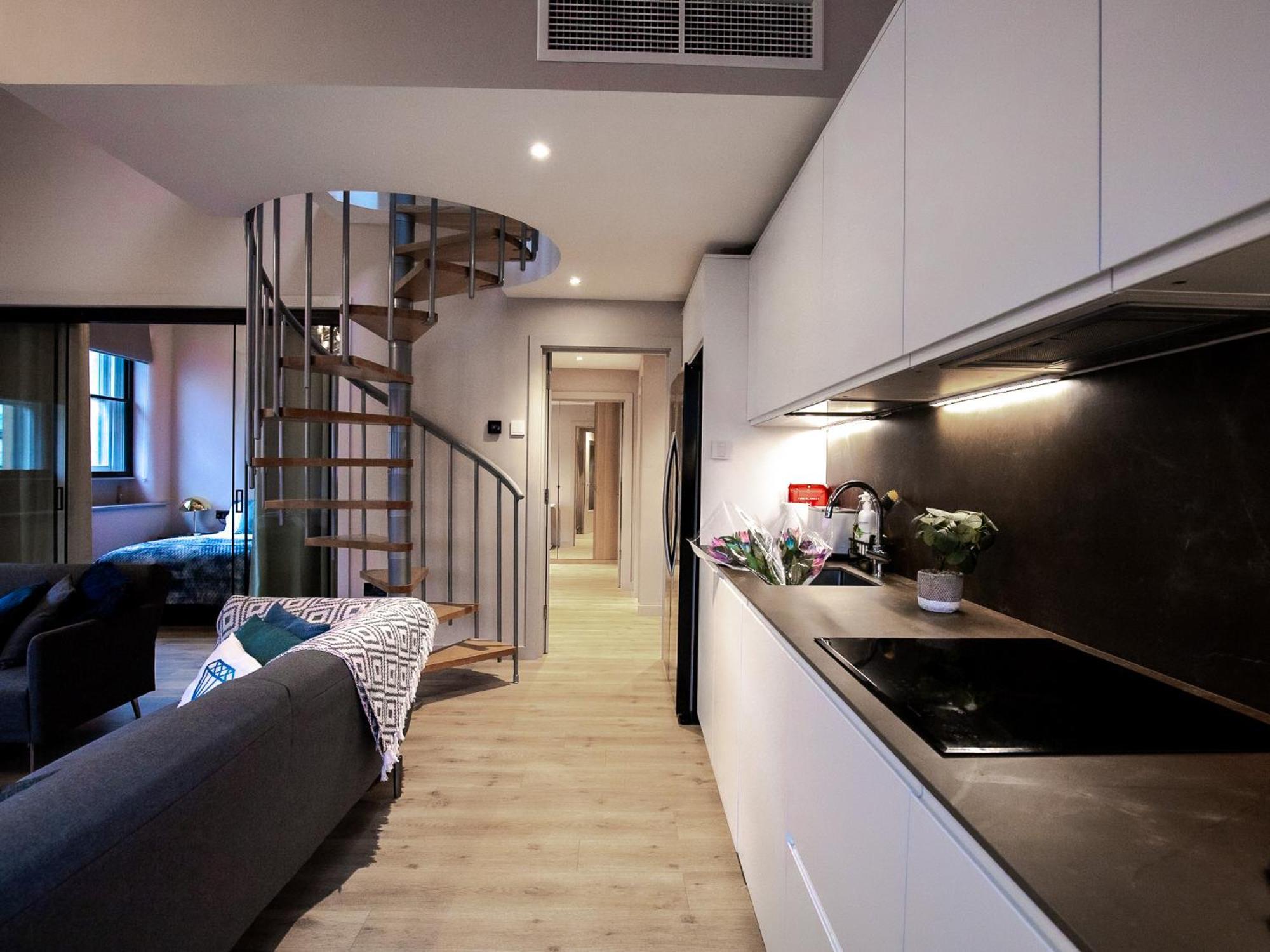 M1 City Centre 3 Bed 3 Bath Luxe Penthouse Manchester Bagian luar foto